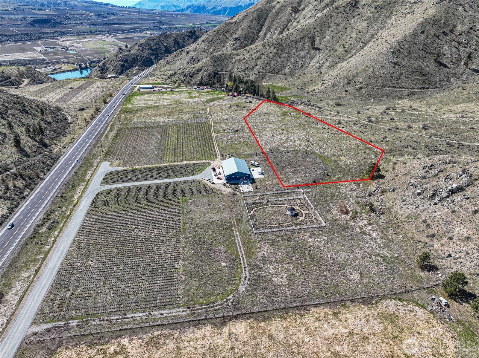 7 Tunnel Hill Rd #LOT 3, Chelan, WA 98816