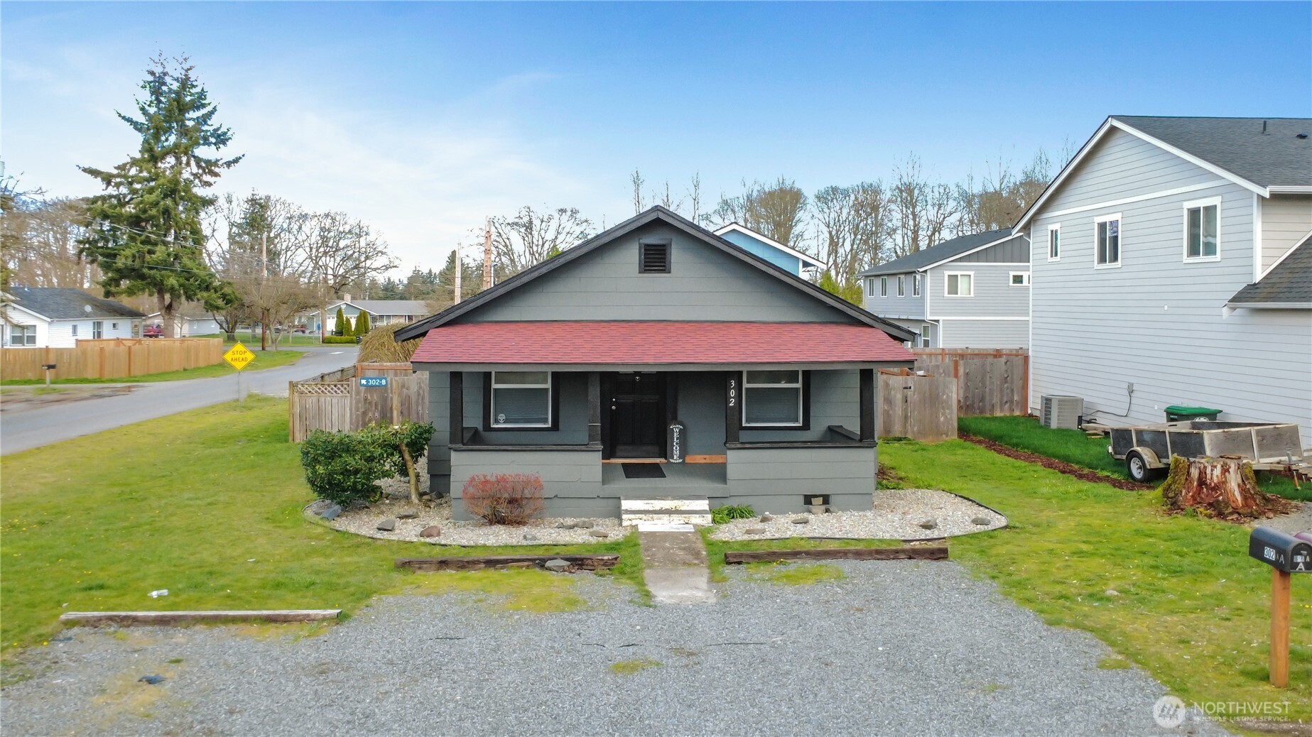 302 Van Trump Avenue NE, Yelm, WA 98597