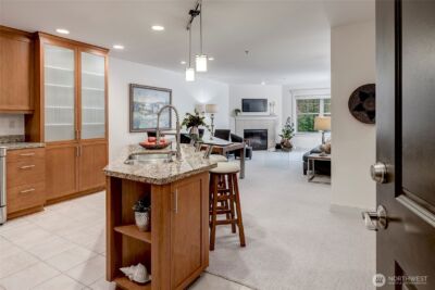 3150 W Government Way #404, Seattle, WA 98199 - Photo 4