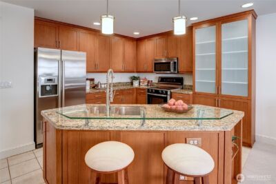 3150 W Government Way #404, Seattle, WA 98199 - Photo 5