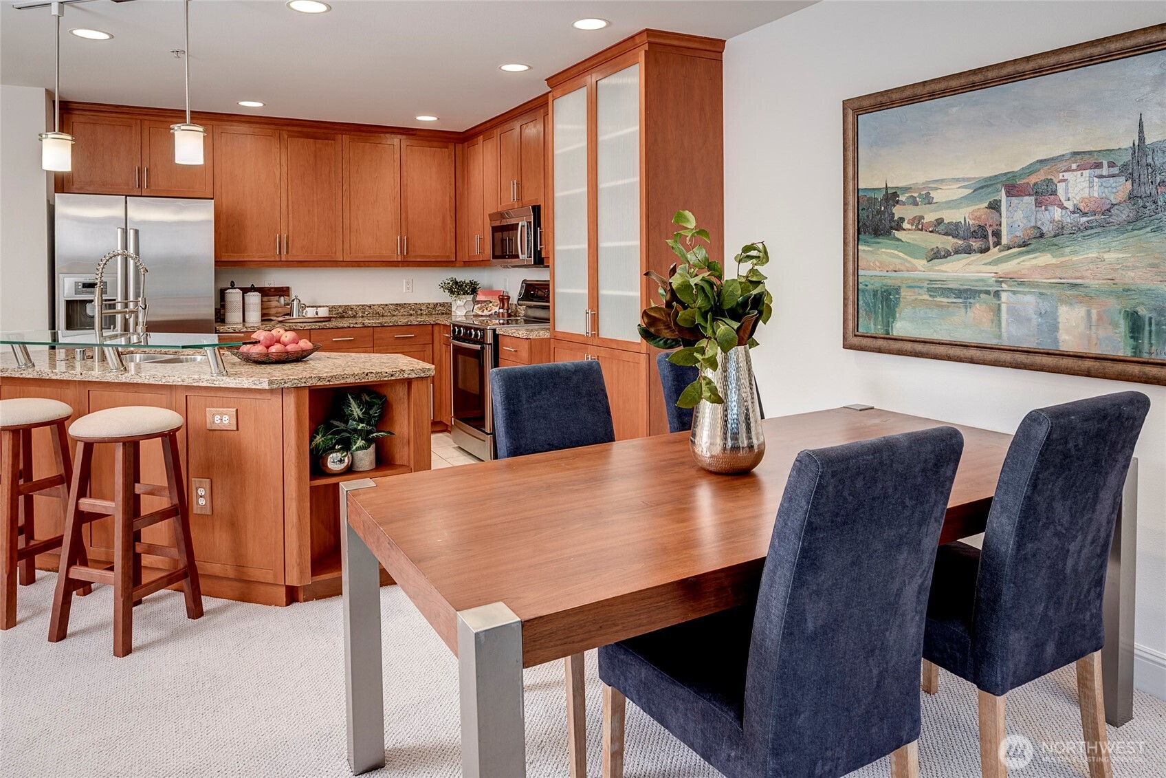 3150 W Government Way #404, Seattle, WA 98199