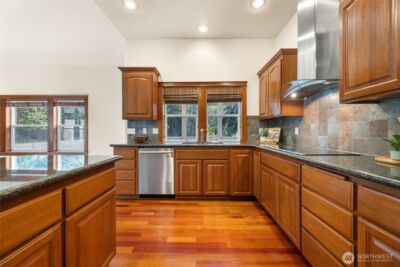 8140 Eagle Ridge Lane SE, Olympia, WA 98513 - Photo 17