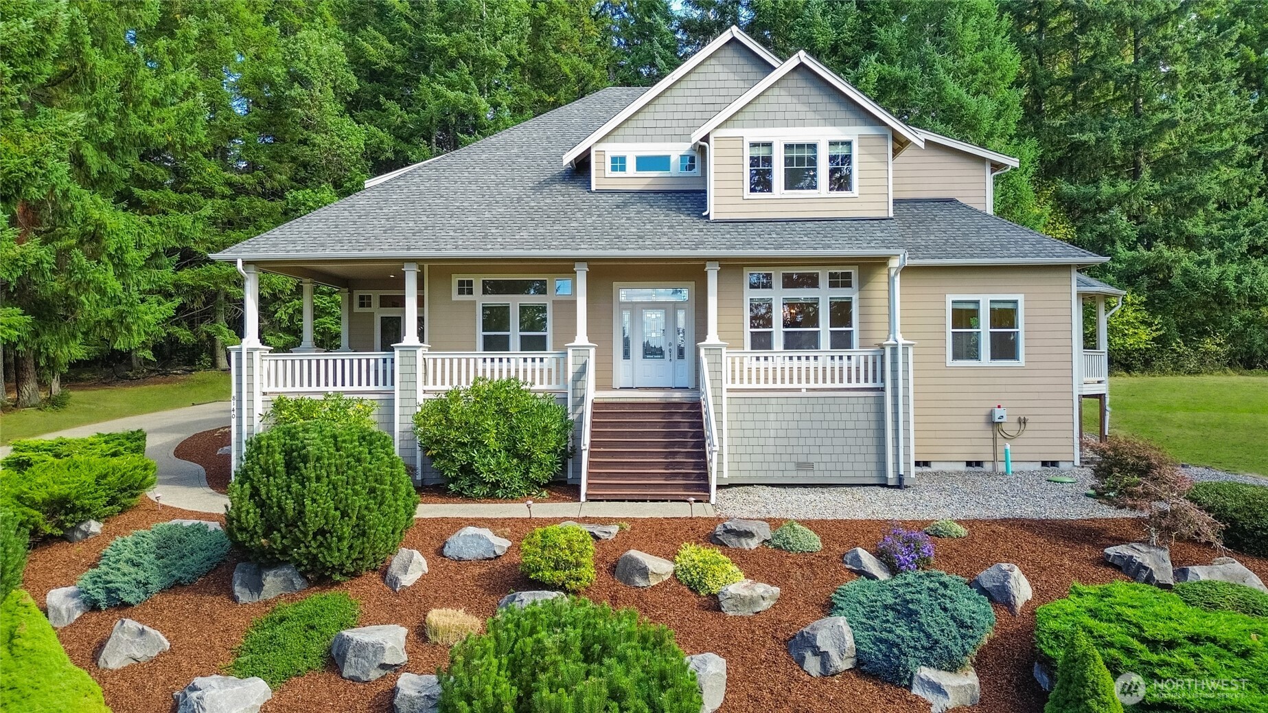 8140 Eagle Ridge Lane SE, Olympia, WA 98513