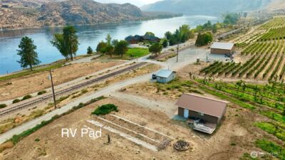 27375 US Hwy 97 , Chelan, WA 98816