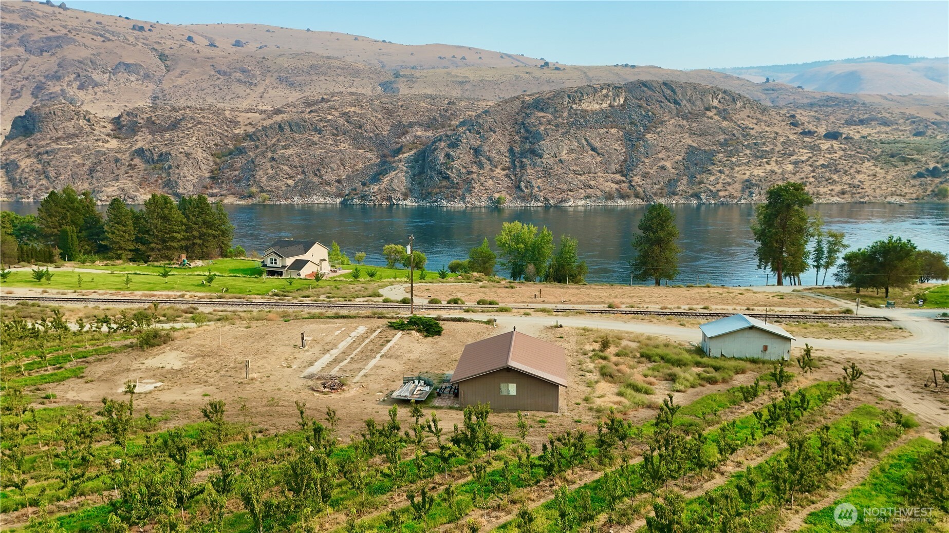27375 US Hwy 97 , Chelan, WA 98816