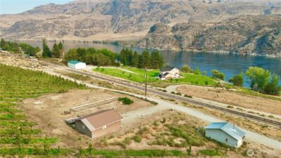 27375 US Hwy 97 , Chelan, WA 98816 - Photo 7