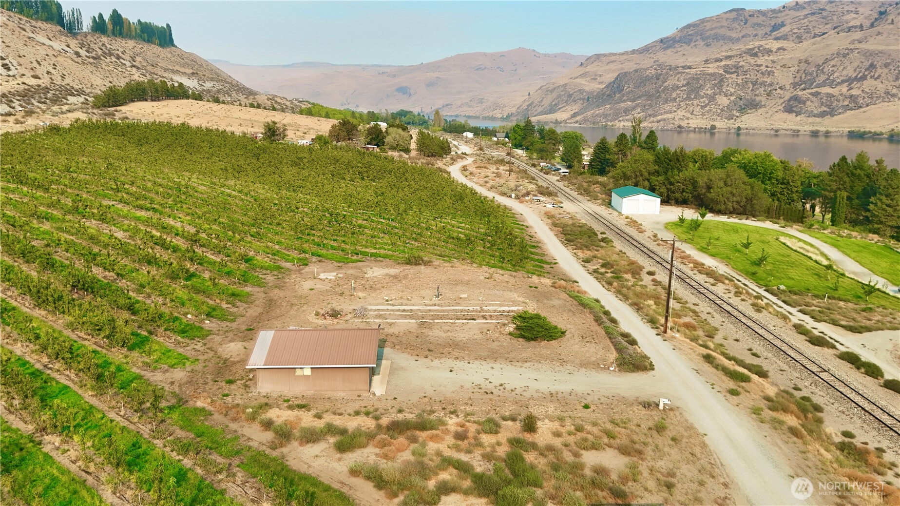 27375 US Hwy 97 , Chelan, WA 98816