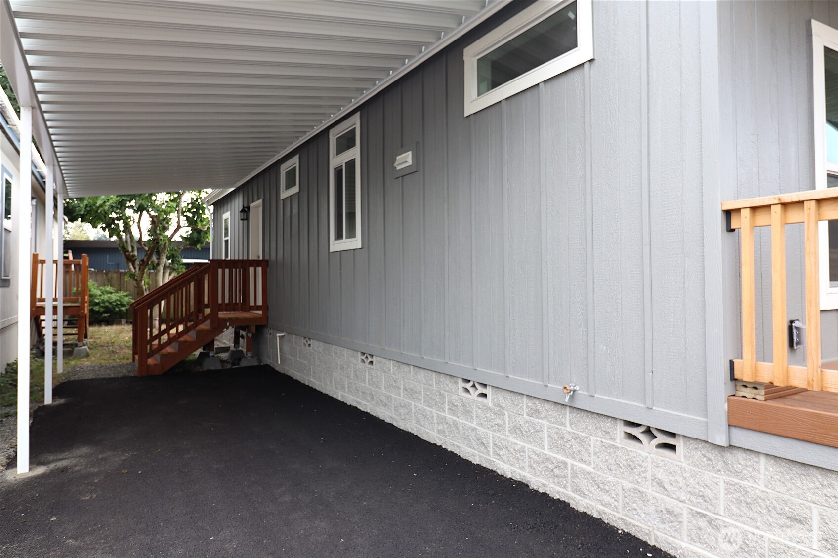 3213 S 182nd Place #215, SeaTac, WA 98188