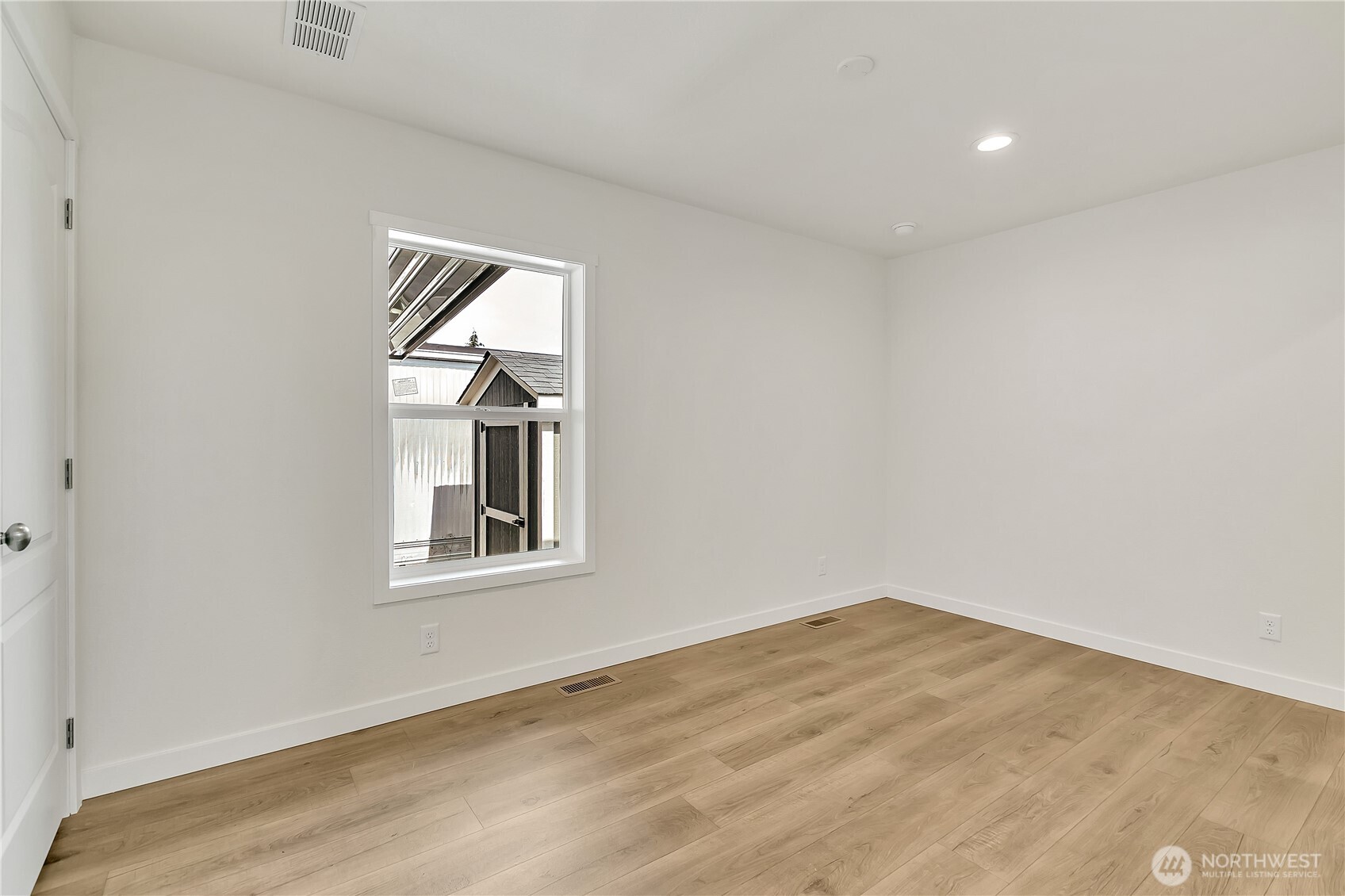 3237 S 182nd Place #221, SeaTac, WA 98188