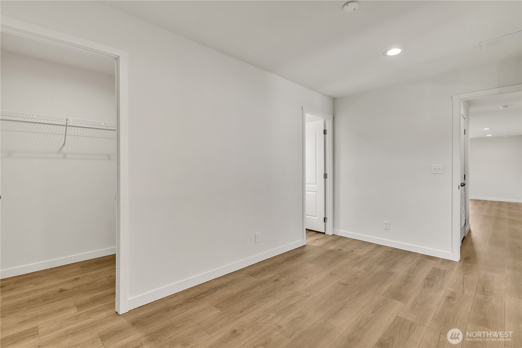 3237 S 182nd Place #221, SeaTac, WA 98188
