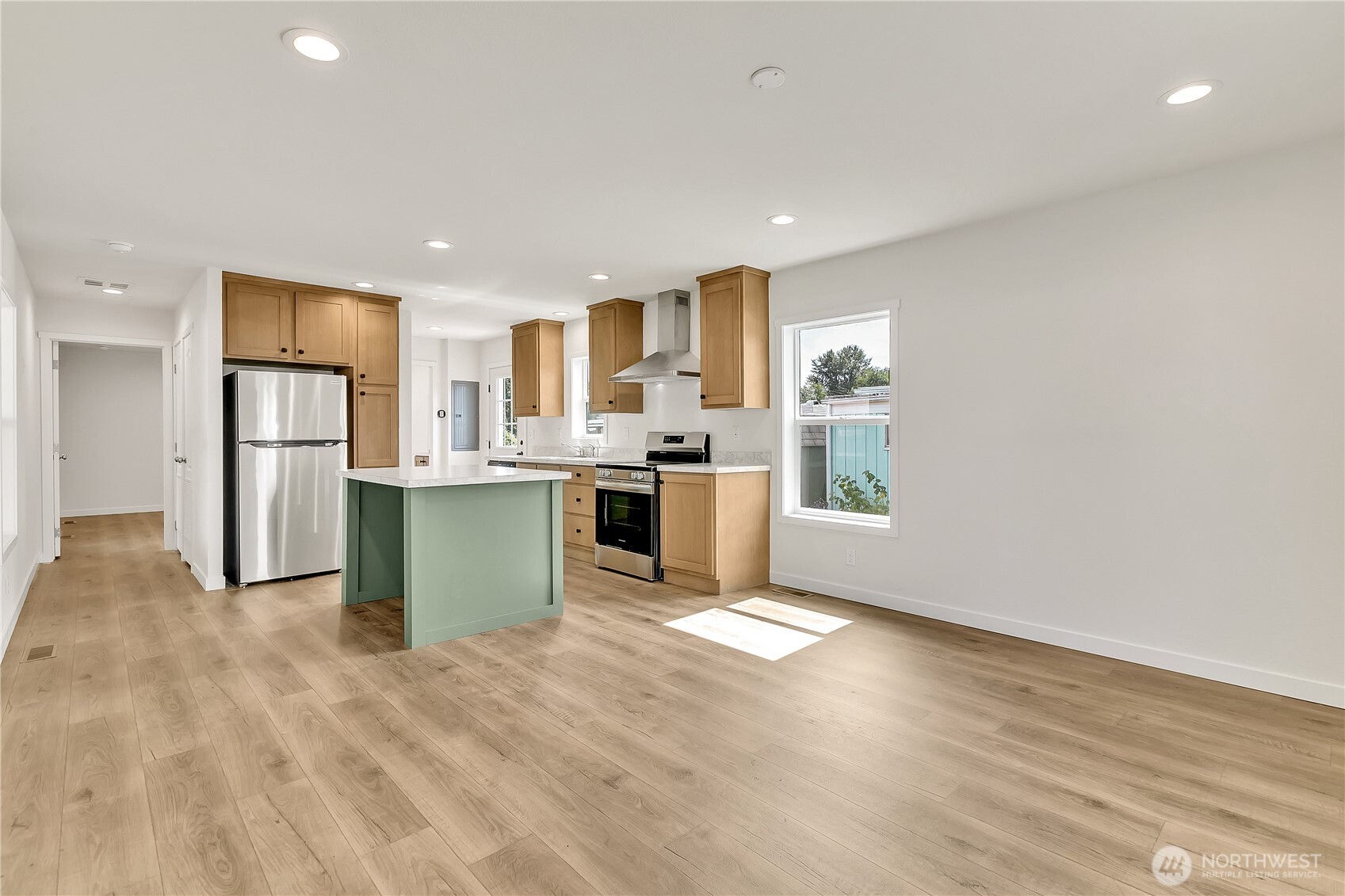 3237 S 182nd Place #221, SeaTac, WA 98188