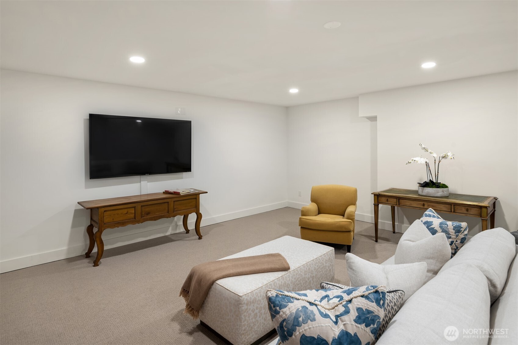 3814 E John Street , Seattle, WA 98112