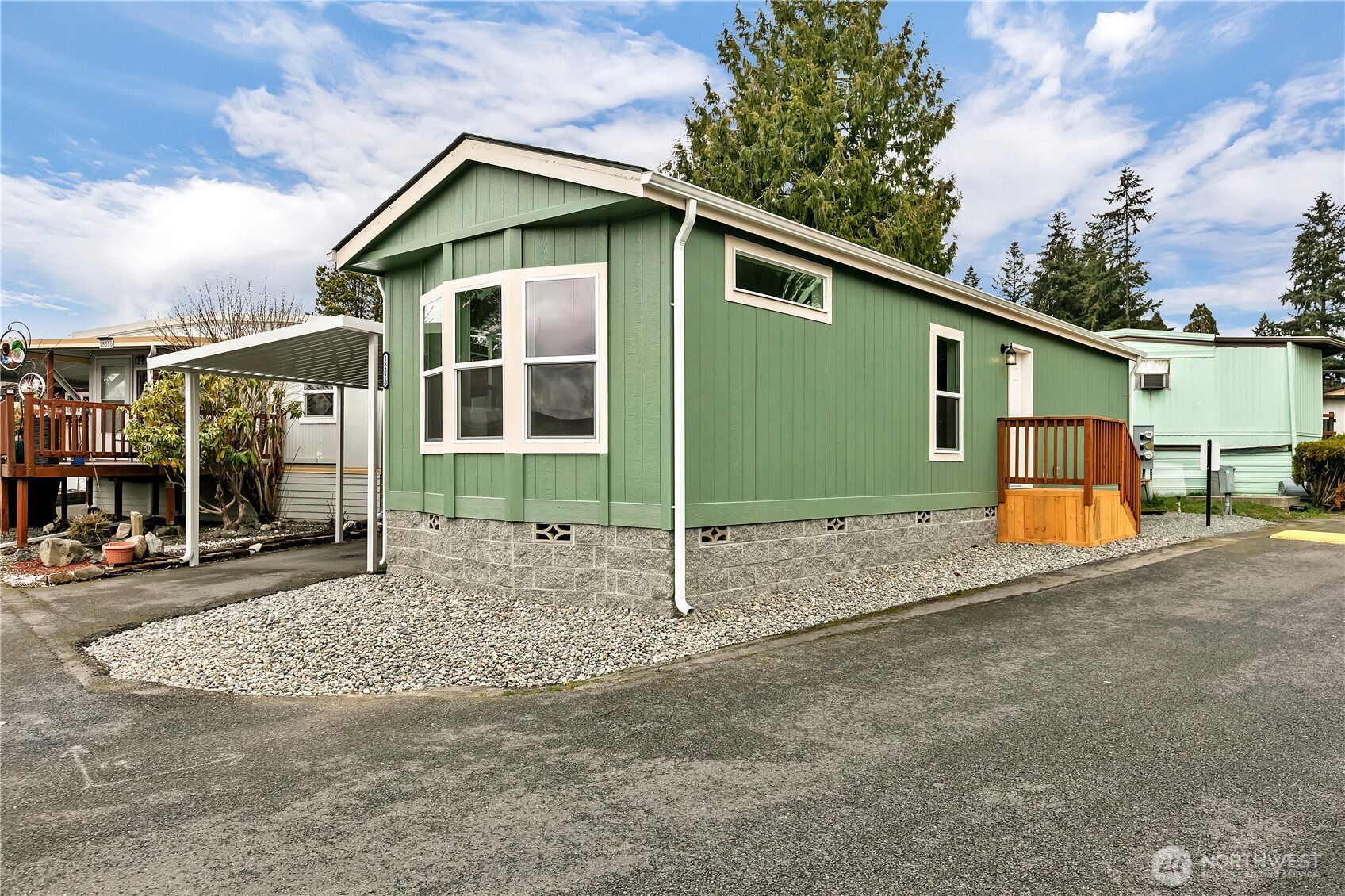 18320 35th Place S #384, SeaTac, WA 98188