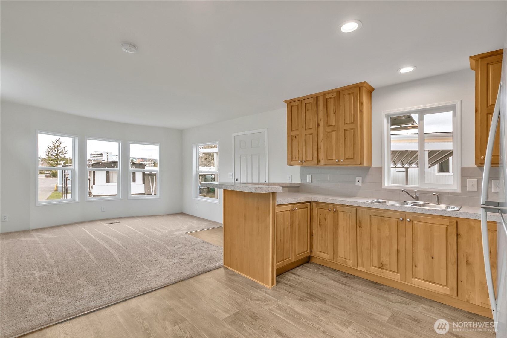 18320 35th Place S #384, SeaTac, WA 98188