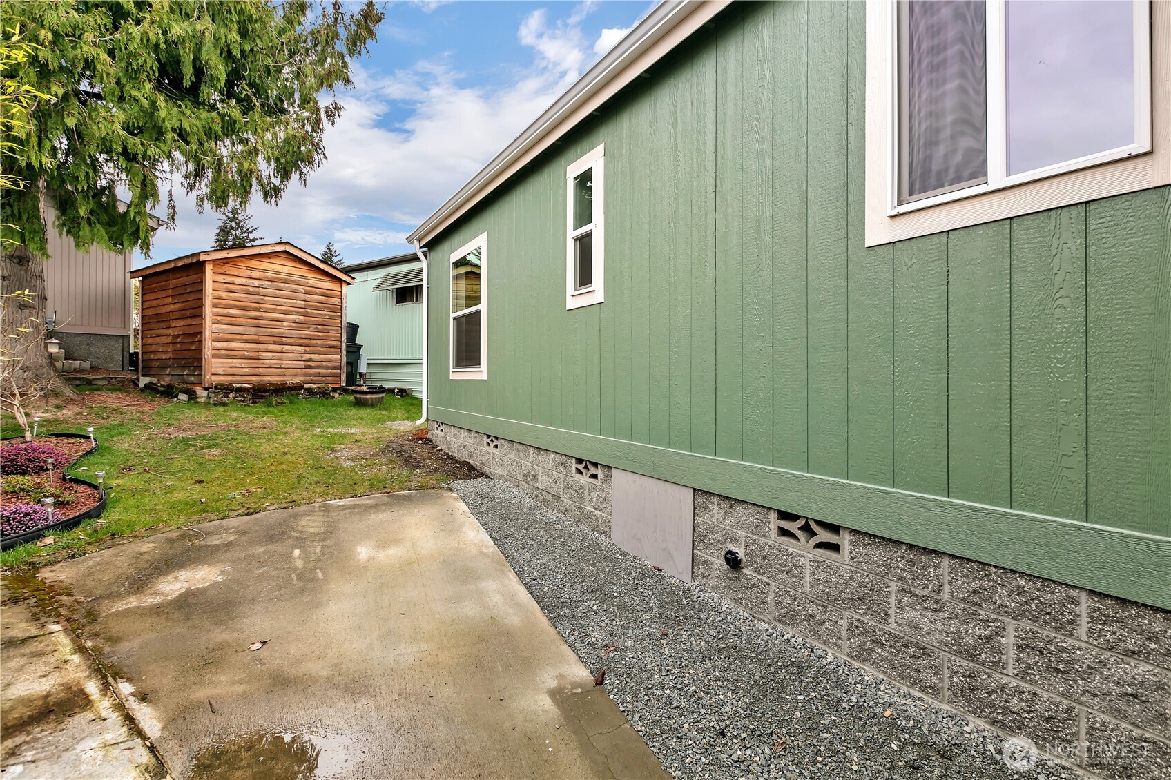 18320 35th Place S #384, SeaTac, WA 98188