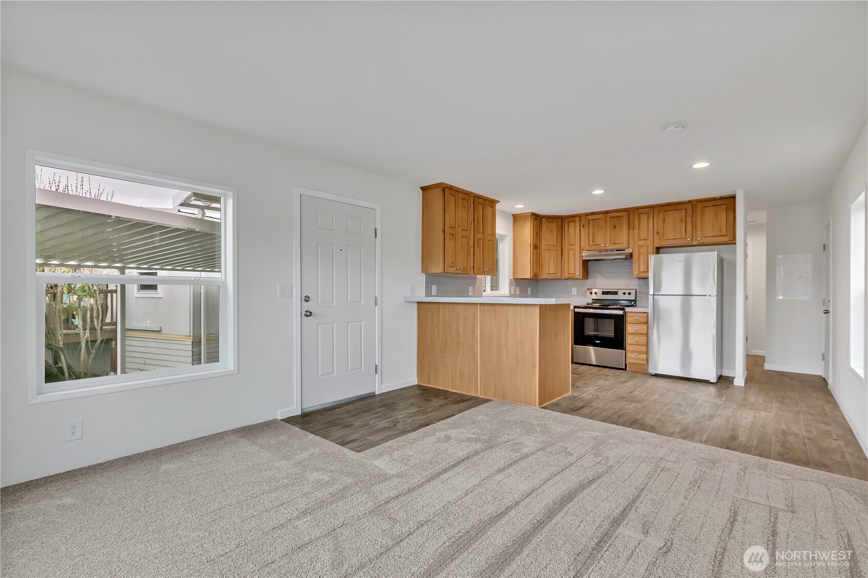 18320 35th Place S #384, SeaTac, WA 98188
