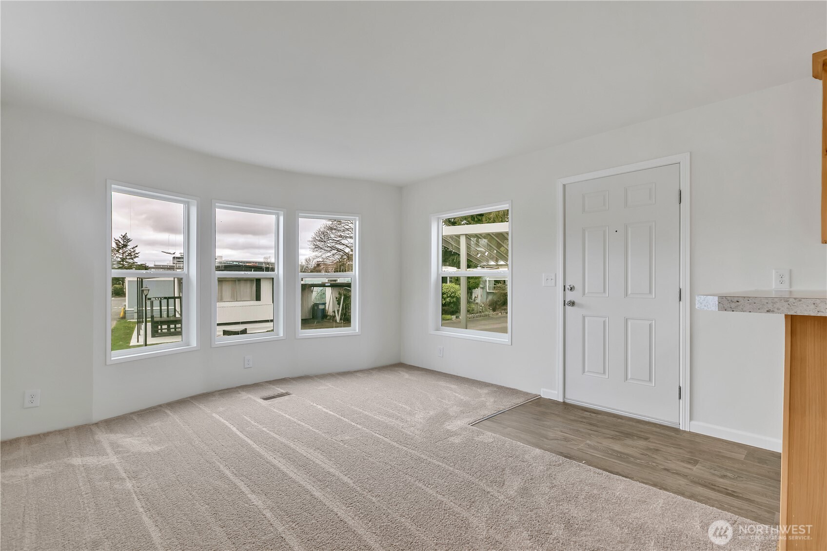 18320 35th Place S #384, SeaTac, WA 98188