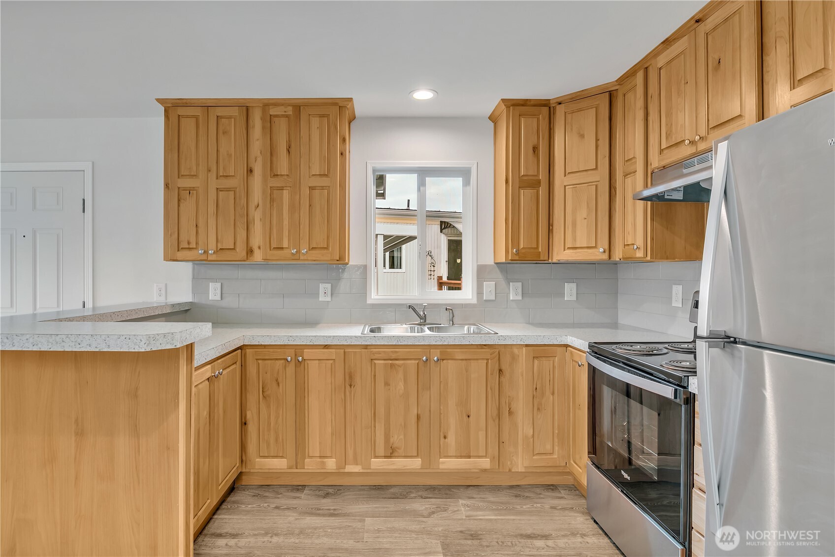 18320 35th Place S #384, SeaTac, WA 98188