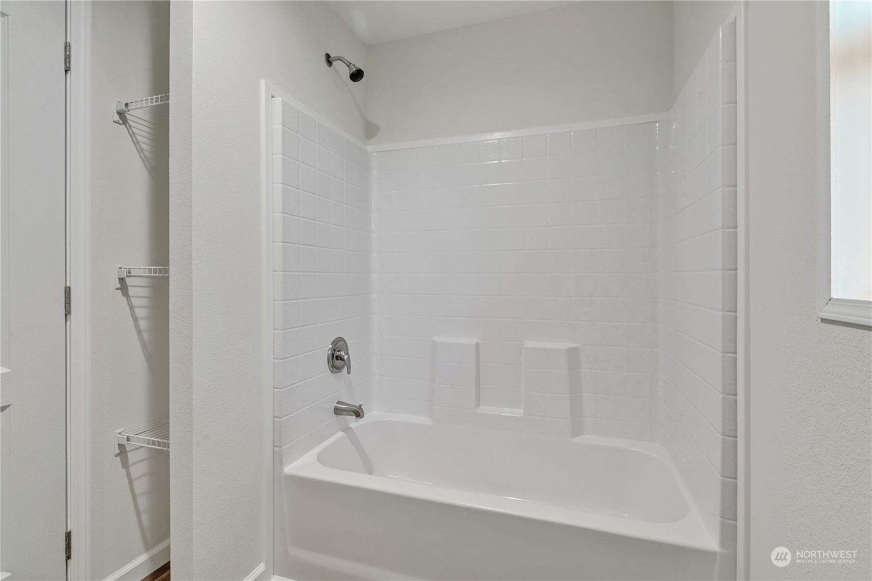 18200 36th Avenue S #395, SeaTac, WA 98188