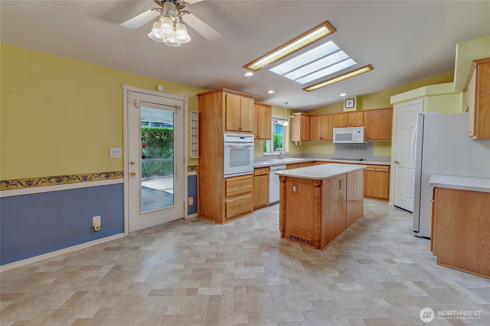 6110 91st St E #145, Puyallup, WA 98371