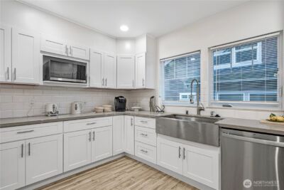 3212 35th Avenue S, Seattle, WA 98144 - Photo 8