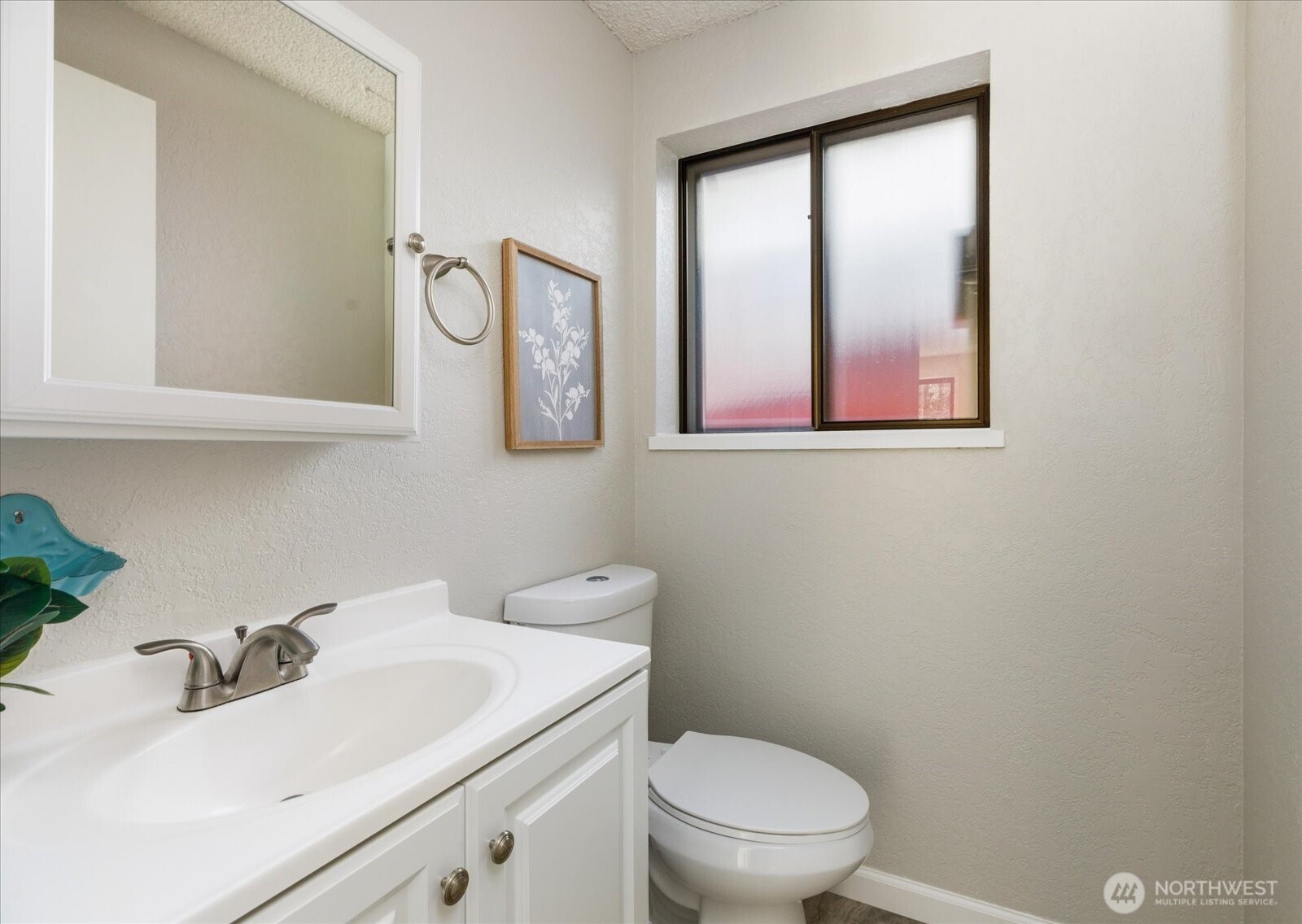 1269 Silver Lake Road , Oak Harbor, WA 98277