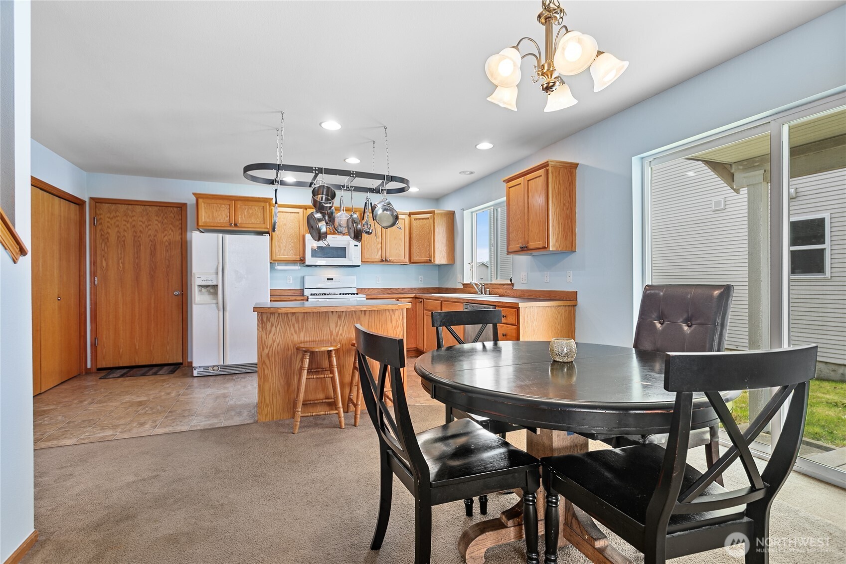 1162 Aaron Drive , Lynden, WA 98264