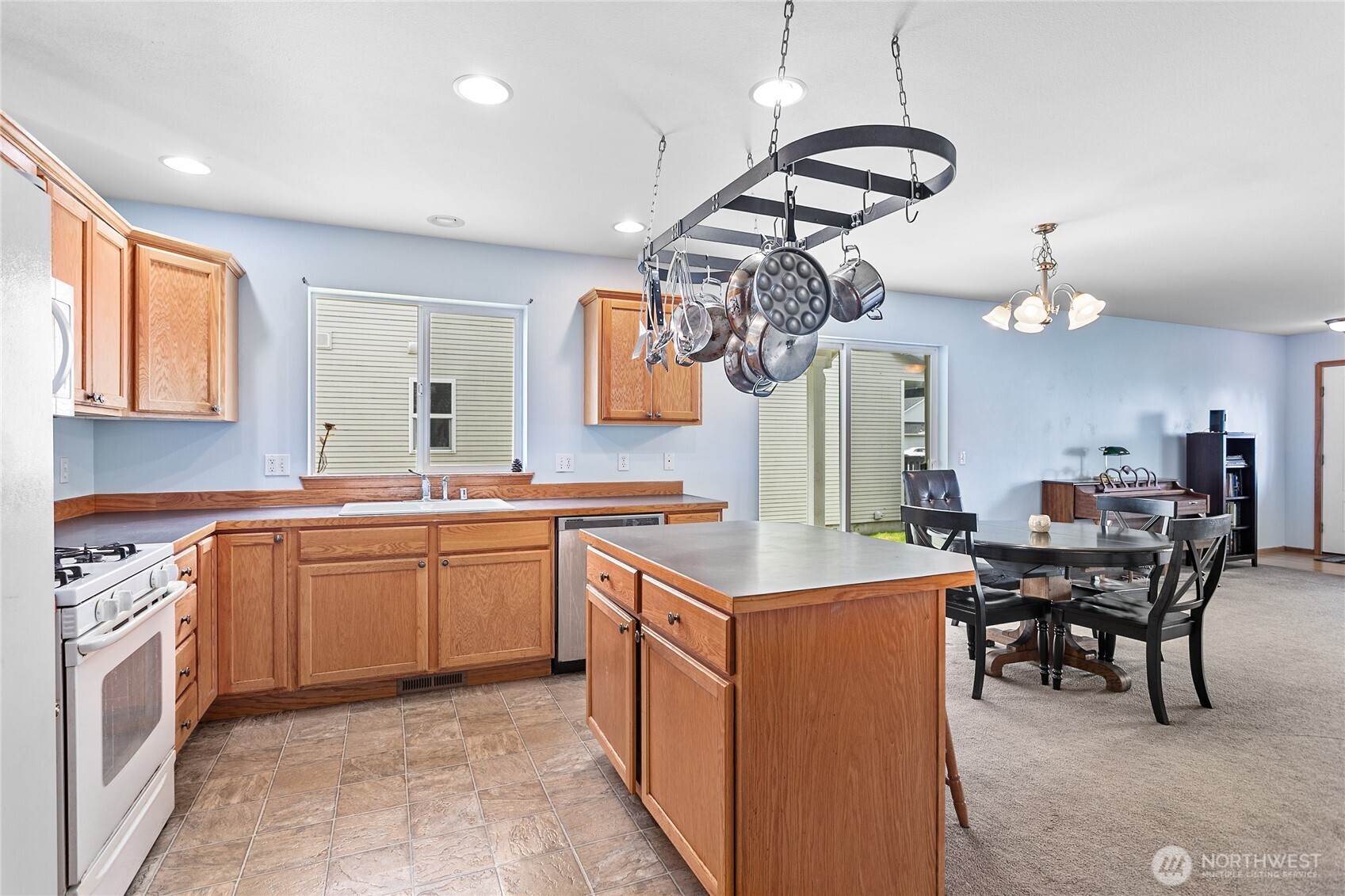 1162 Aaron Drive , Lynden, WA 98264