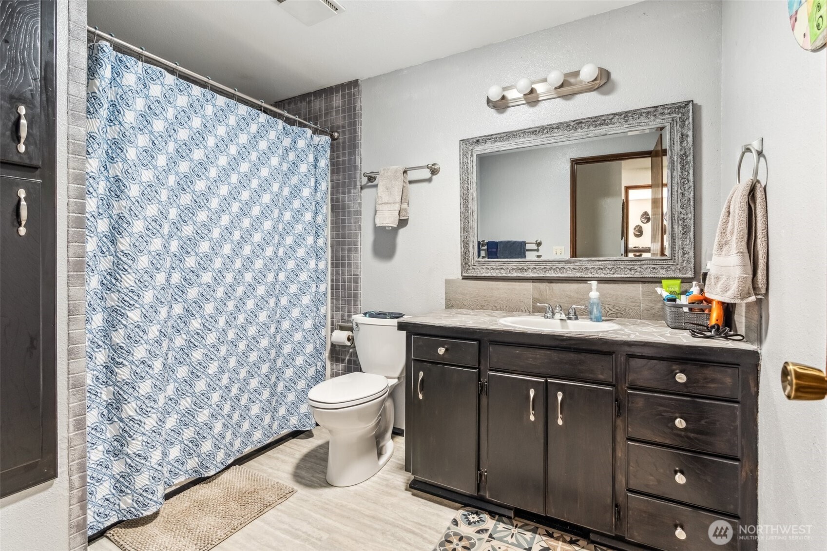 122 Fir Drive , Chehalis, WA 98532