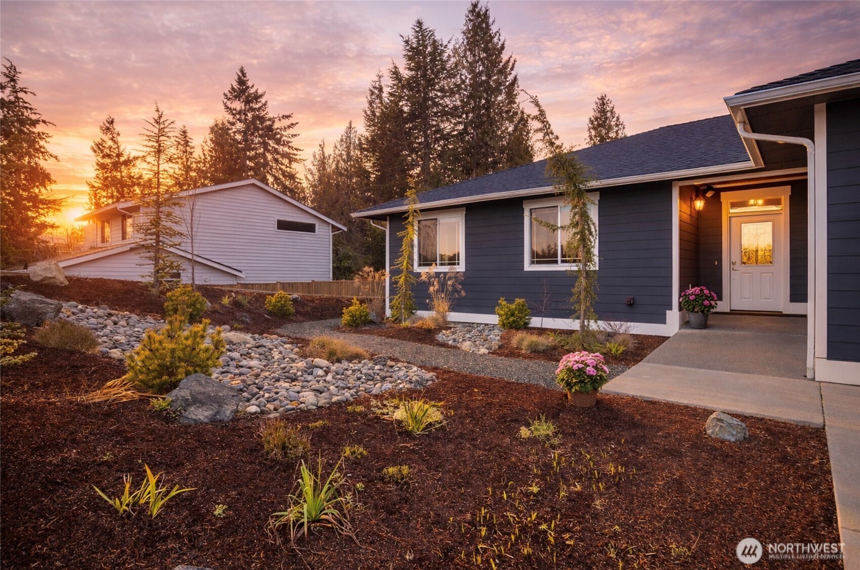 127 Sunrise View Avenue , Sequim, WA 98382