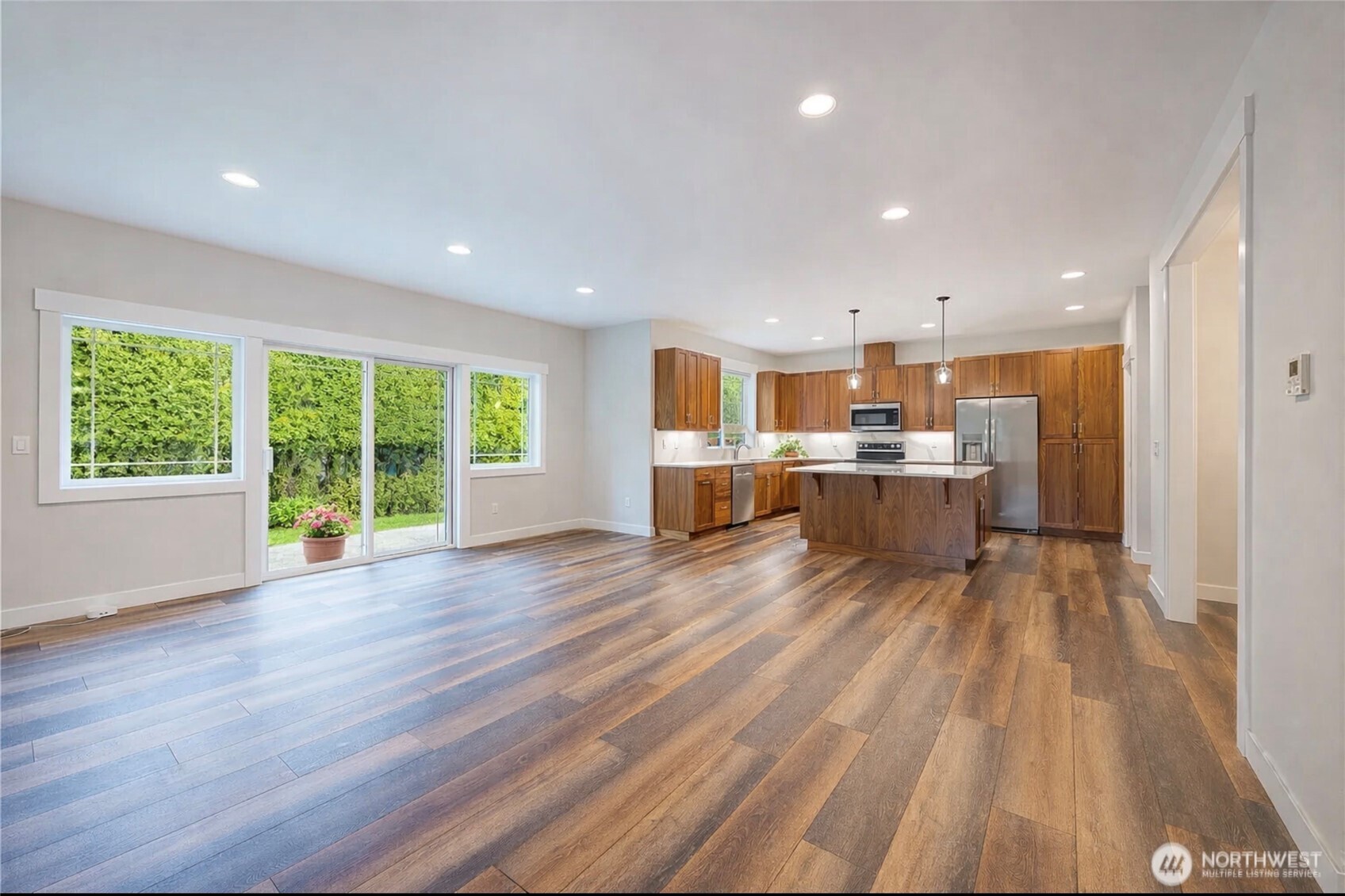 127 Sunrise View Avenue , Sequim, WA 98382