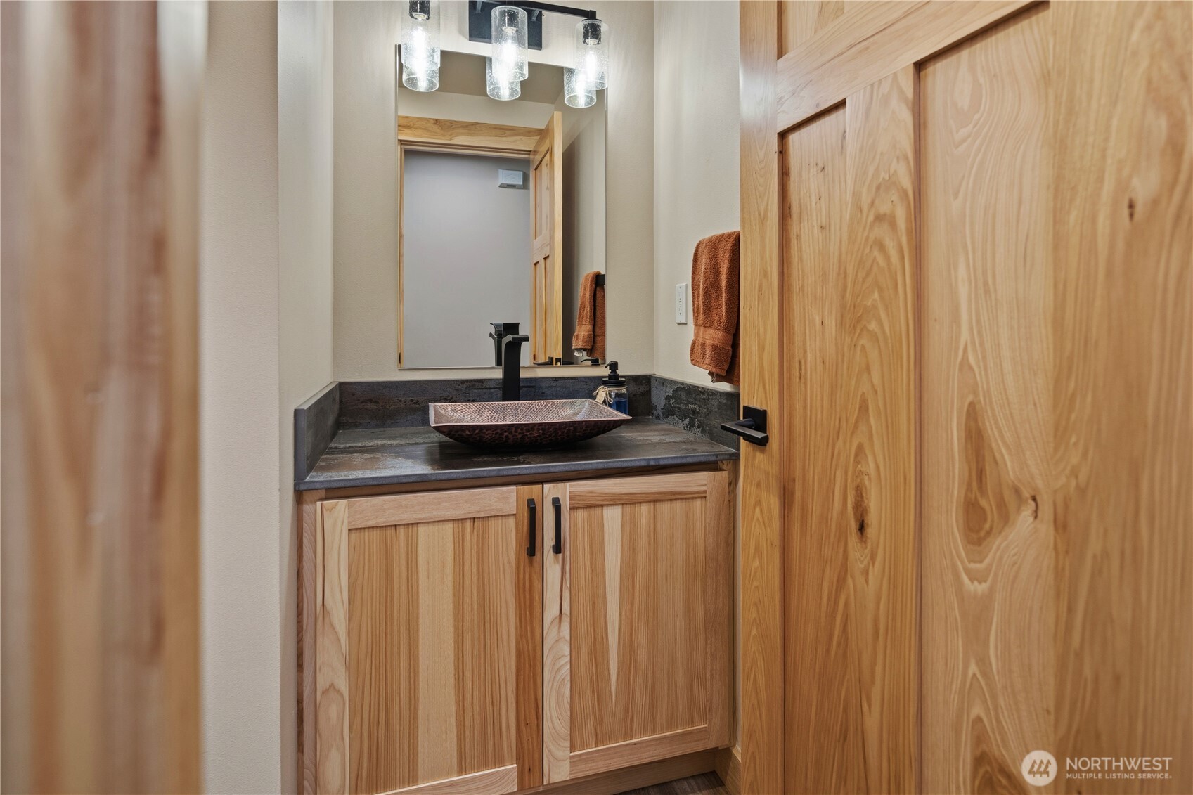 127 Lake Terrace Drive , Mossyrock, WA 98564