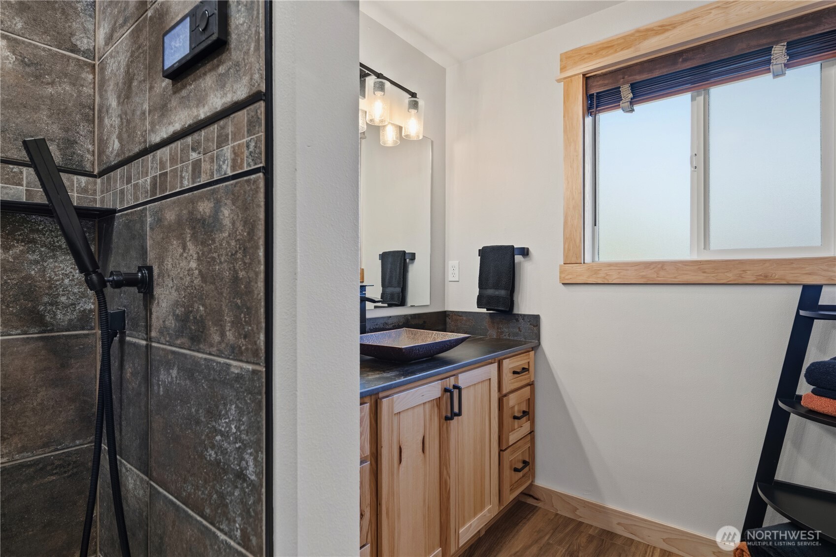 127 Lake Terrace Drive , Mossyrock, WA 98564