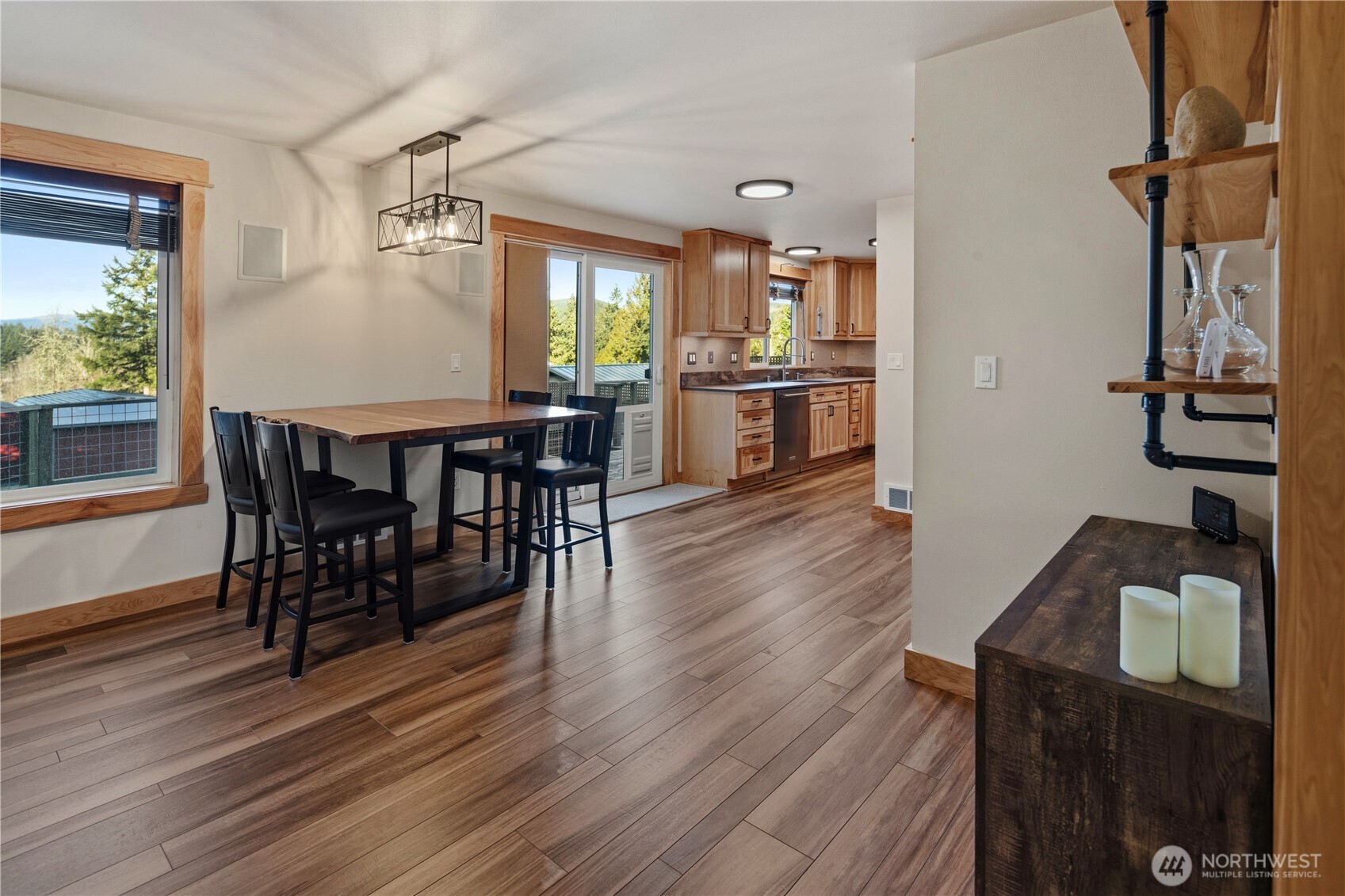 127 Lake Terrace Drive , Mossyrock, WA 98564