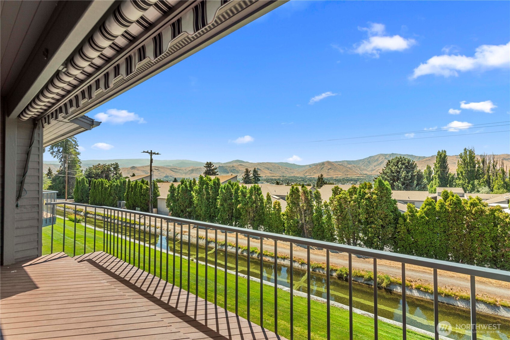 351 19th Street #21, East Wenatchee, WA 98802