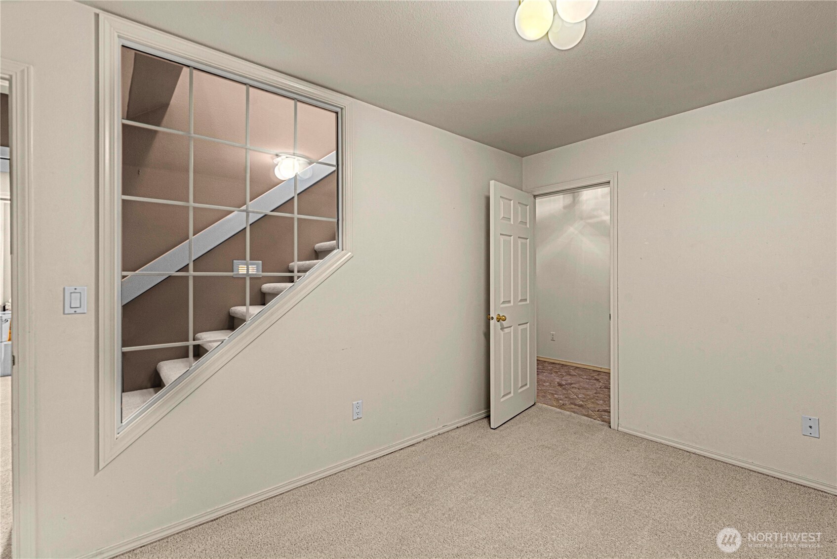 351 19th Street #21, East Wenatchee, WA 98802