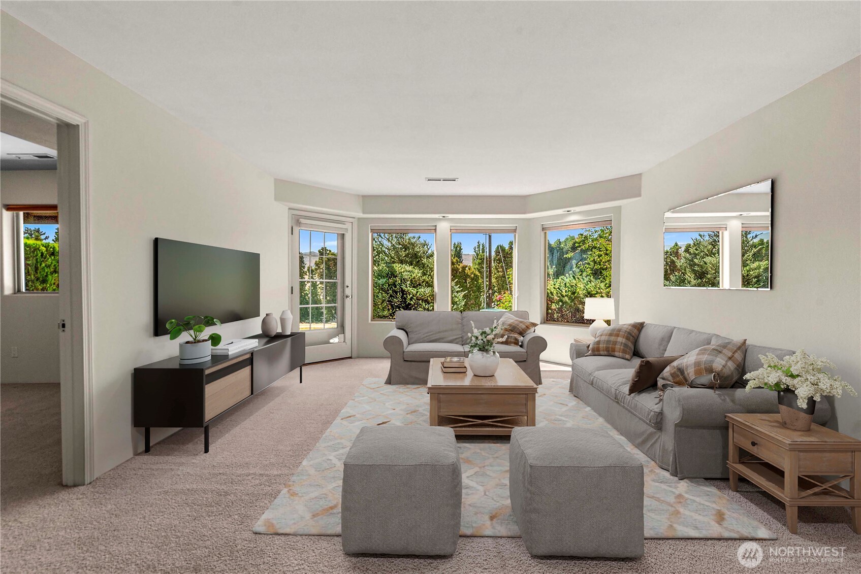 351 19th Street #21, East Wenatchee, WA 98802