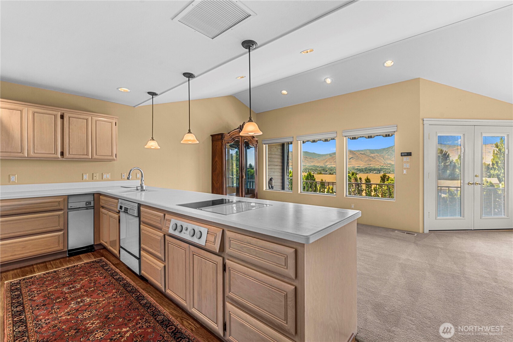 351 19th Street #21, East Wenatchee, WA 98802