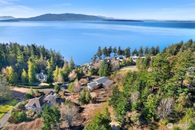 405 Arbutus Place , Bellingham, WA 98225