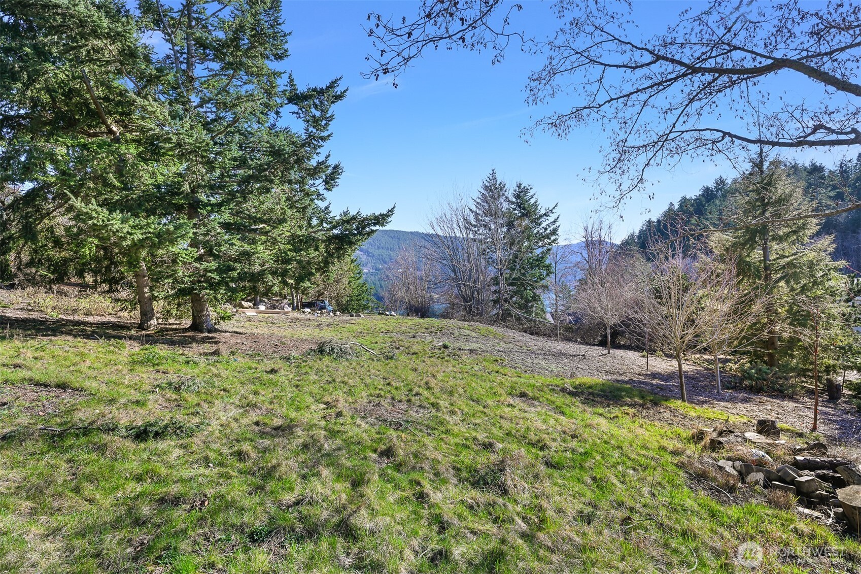 405 Arbutus Place , Bellingham, WA 98225