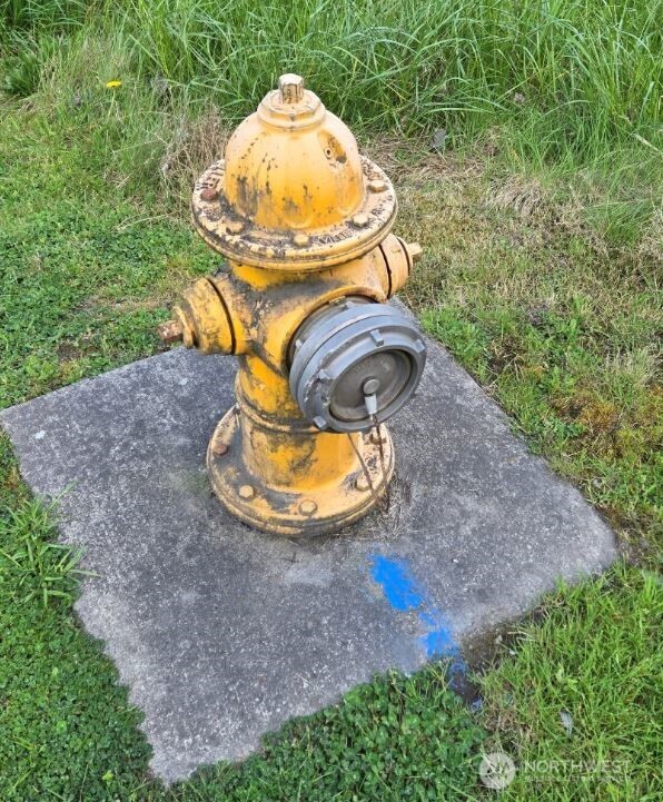 2306 W Valley Highway E, Edgewood, WA 98372