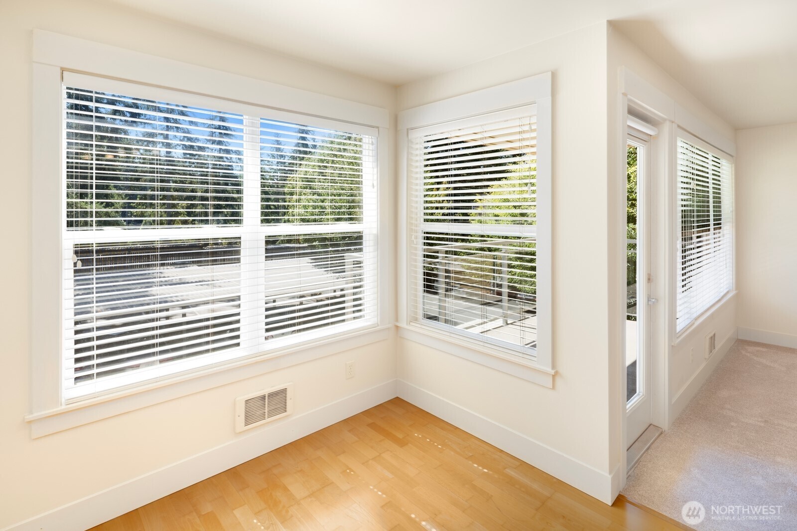 22910 90th Avenue W #C306, Edmonds, WA 98026