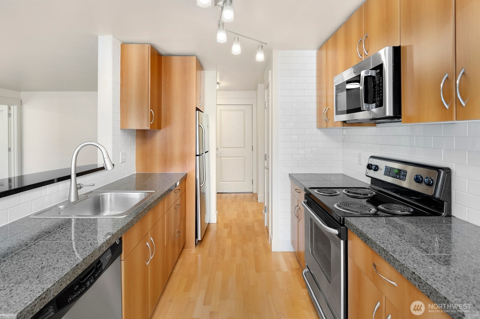 22910 90th Avenue W #C306, Edmonds, WA 98026