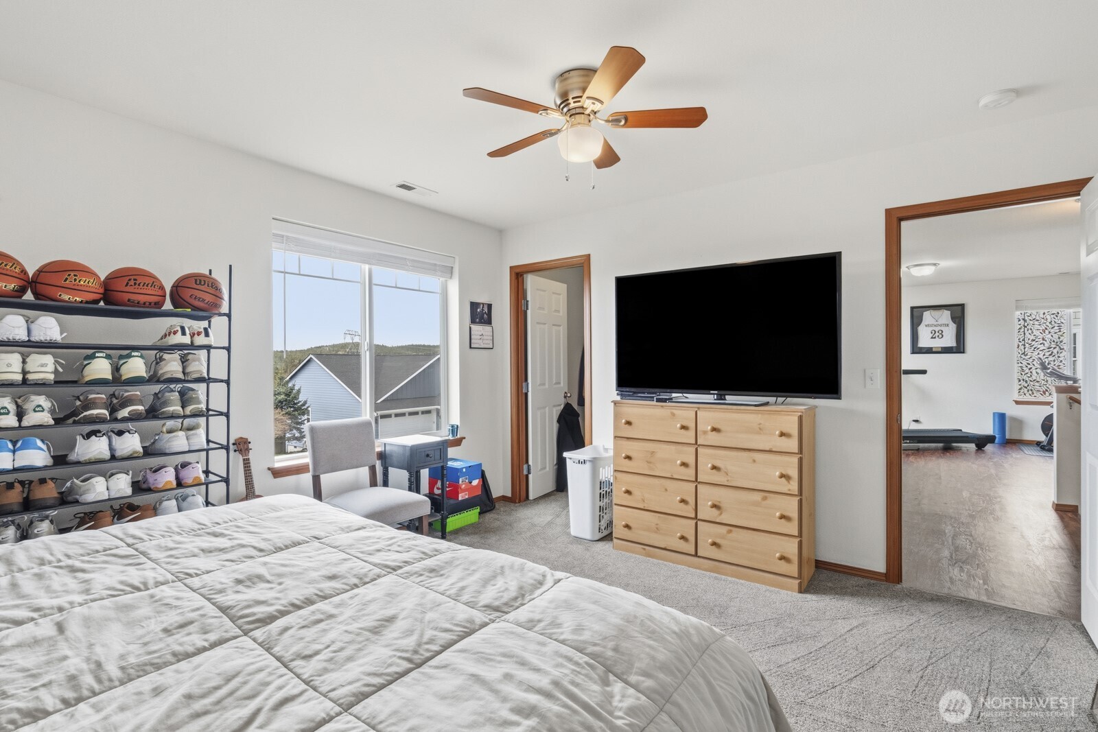 1804 Harborview Drive , Aberdeen, WA 98520