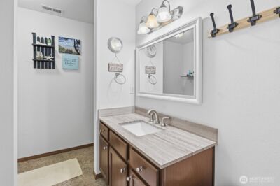 1804 Harborview Drive , Aberdeen, WA 98520 - Photo 22