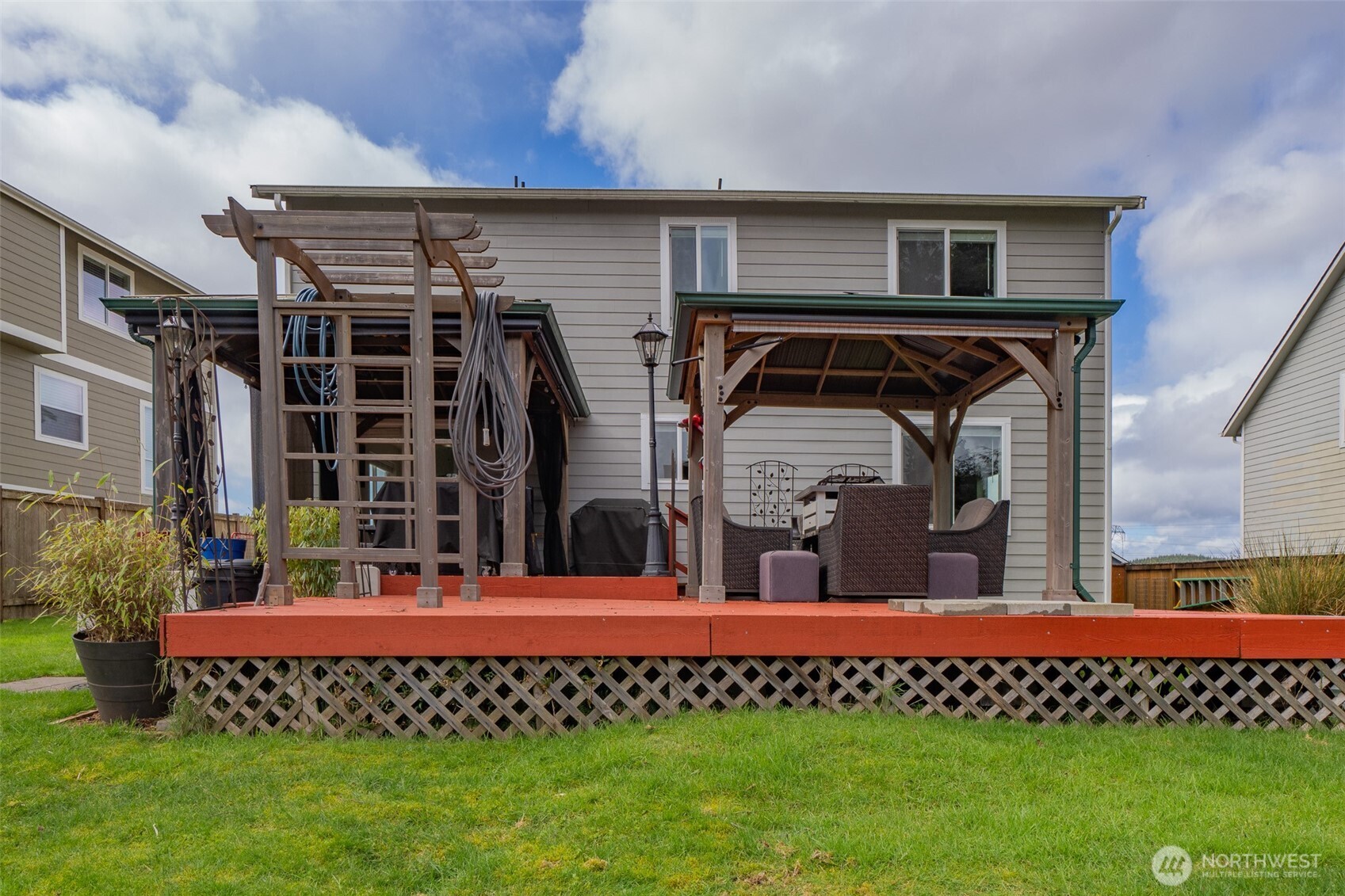 1804 Harborview Drive , Aberdeen, WA 98520