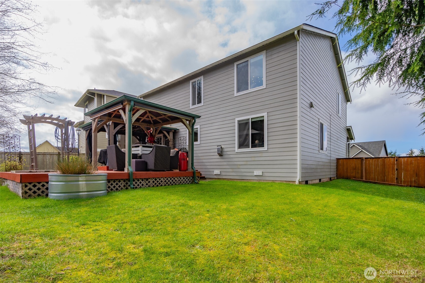 1804 Harborview Drive , Aberdeen, WA 98520