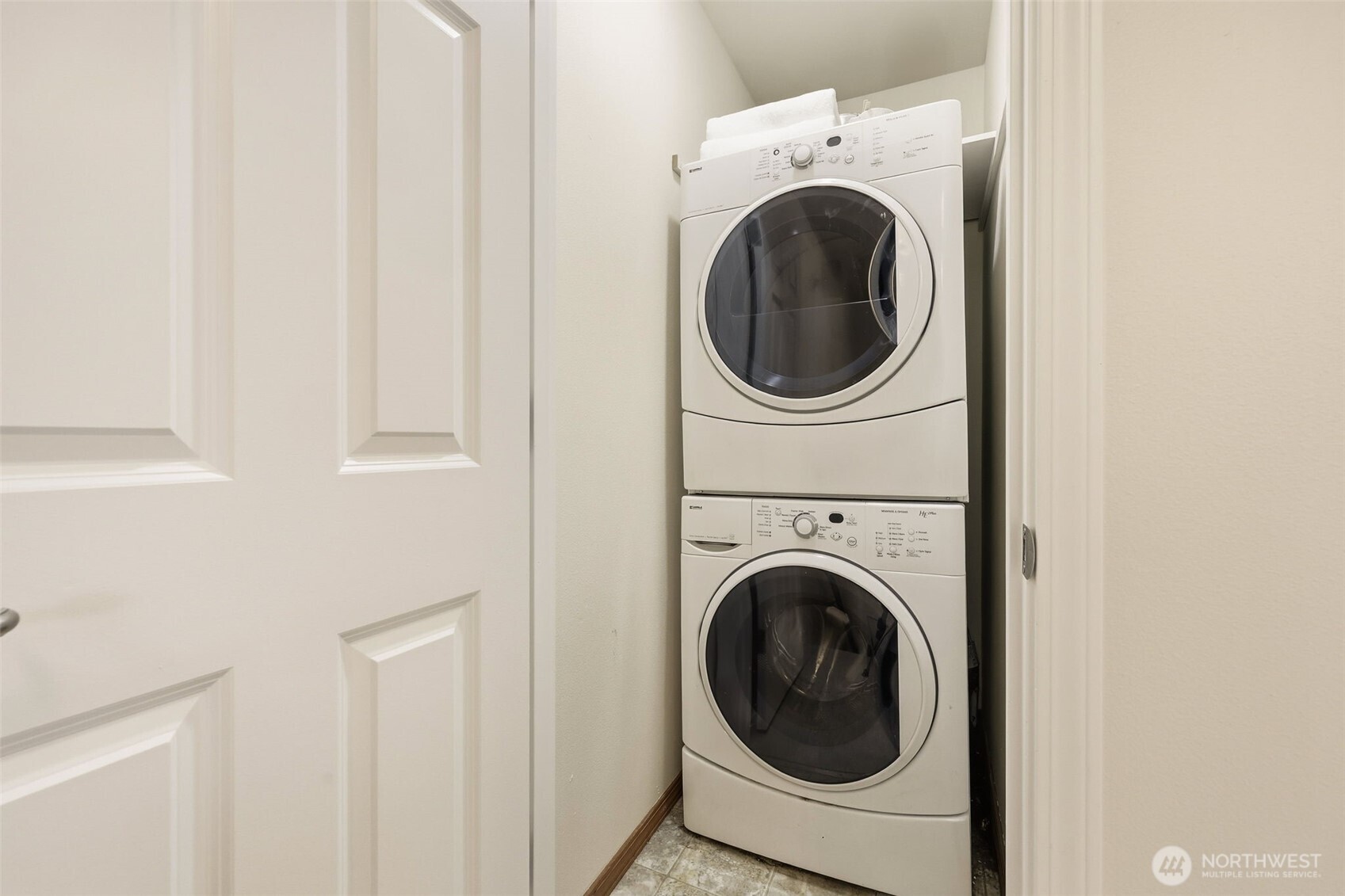 8847 9th Avenue SW #A, Seattle, WA 98106