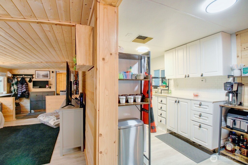 140 6 Chanterelle Drive , Deming, WA 98244