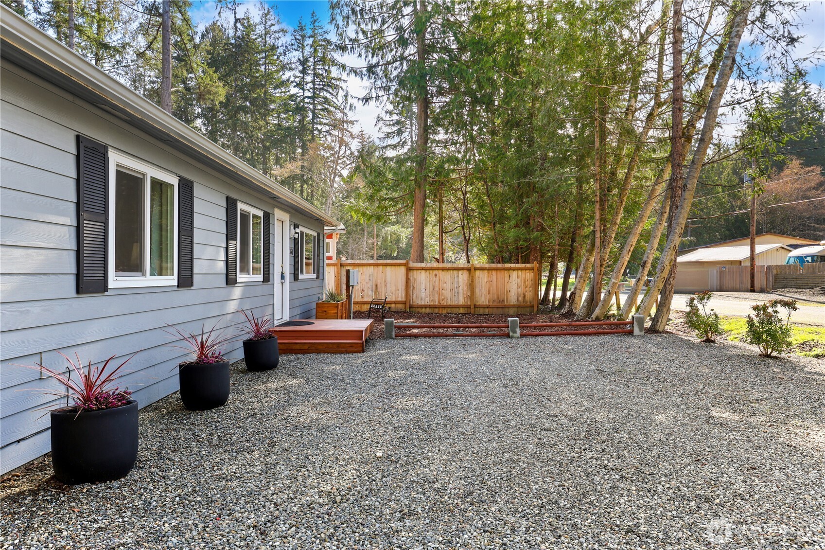 350 E Lakeshore Drive E, Shelton, WA 98584